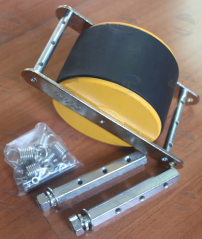 Tact Industrial pallet brake roller with speed control for secure and smooth pallet movement in warehouse settings.